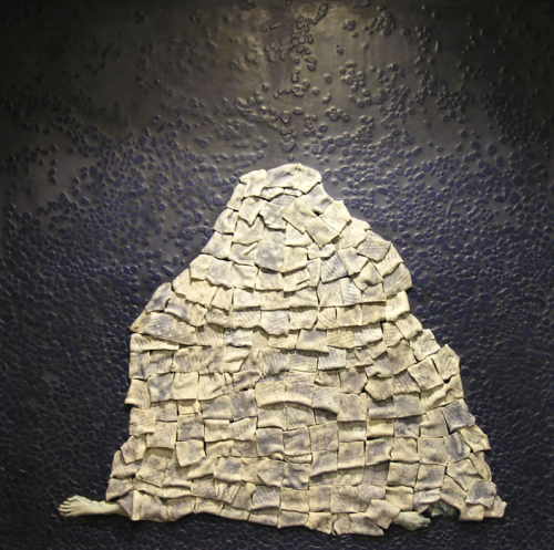 Sonno Profondo, 2006. Ceramic, porcelain, pigmented plaster. 94.5x94.5 in - 240x240 cm. Permanent installation, Augusto Subway Station, Naples (Italy)